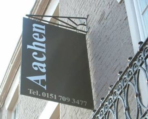 Aachen Hotel in Liverpool