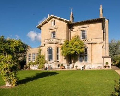 Apsley House Hotel in Bath