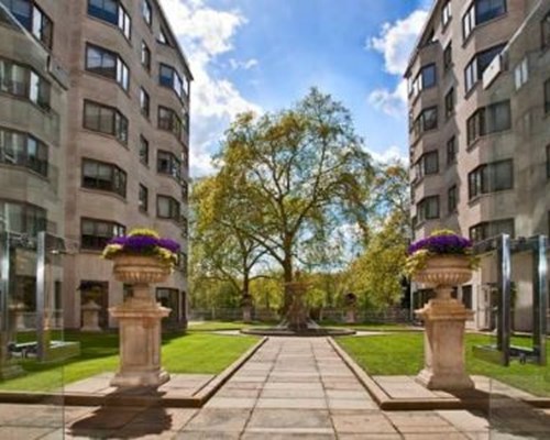 Arlington House Apartments in London