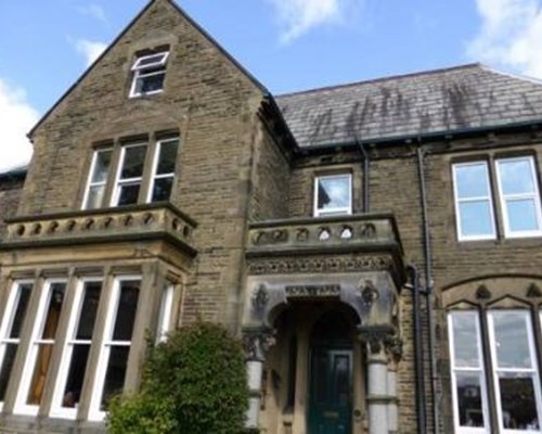 Ashmount Guest House and Restaurant in Haworth