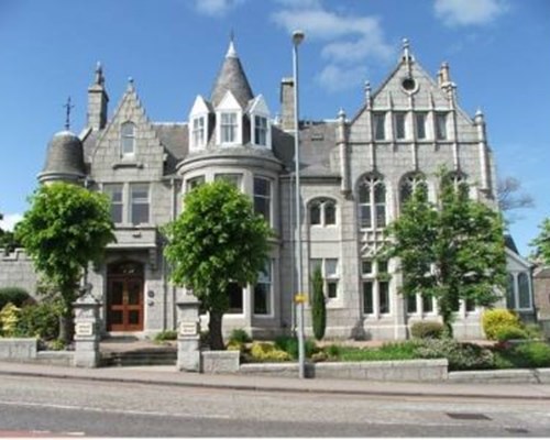 Atholl Hotel in Aberdeen