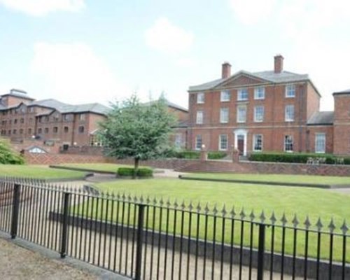 BEST WESTERN PLUS Stoke On Trent Moat House in Stoke-On-Trent