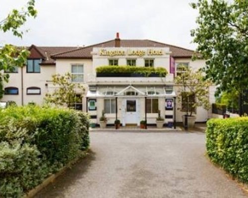 Brook Kingston Lodge Hotel in Kingston Upon Thames