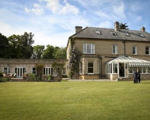 Broom Hall Country Hotel in Thetford