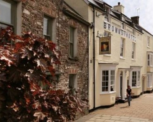 Browns Hotel in Laugharne