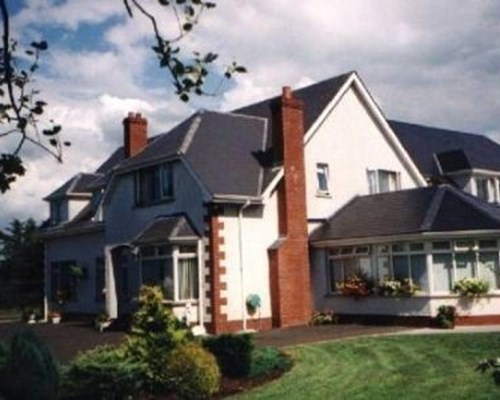 Caldhame Lodge in Crumlin