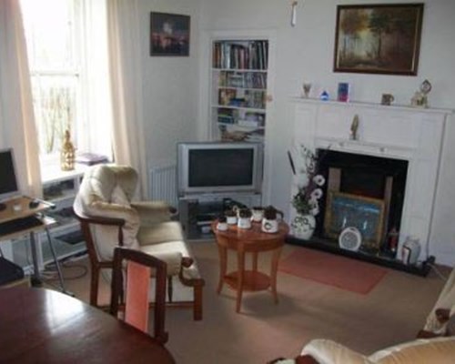 Carnegie Holiday Cottage in Dunfermline