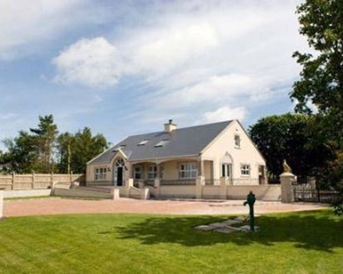 Causeway Lodge in Bushmills