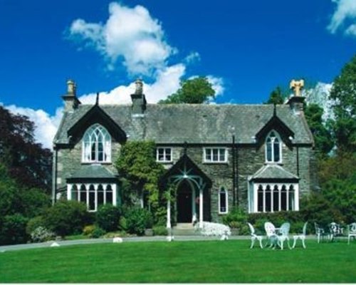 Cedar Manor Hotel & Restaurant in Windermere