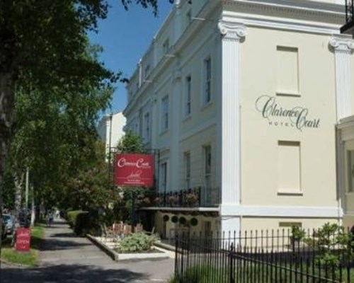 Clarence Court Hotel in Cheltenham