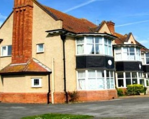 Cloisters Guest House in Burnham-on-Sea