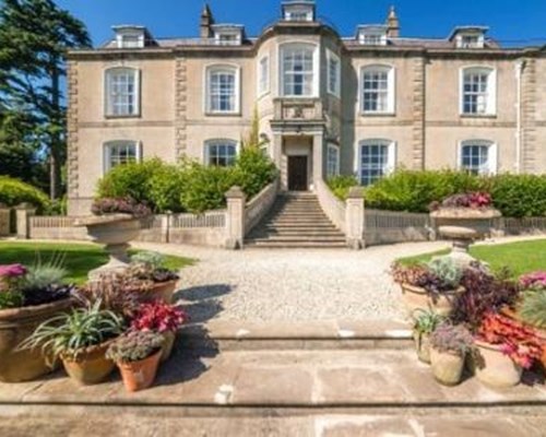 Combe Grove Manor Hotel in Bath