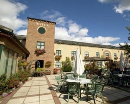 Corn Mill Lodge Hotel in Leeds