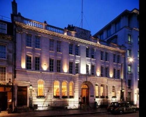 Courthouse Hotel London in London