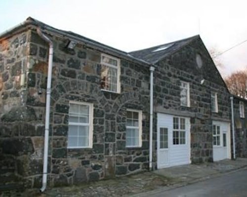 Cwm Pennant Hostel in Criccieth, Porthmadog