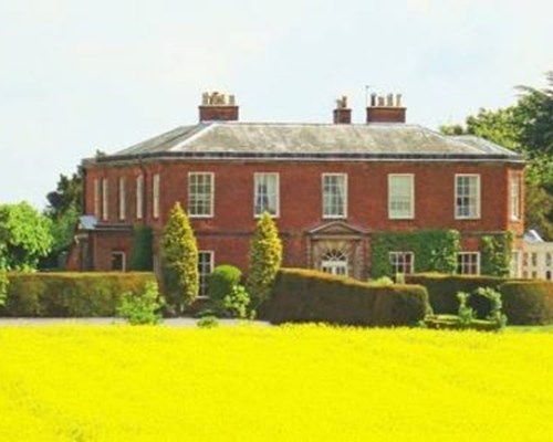 Dovecliff Hall Hotel in Burton-on-Trent