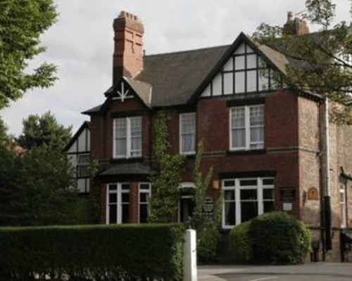 Eskdale Lodge in Sale