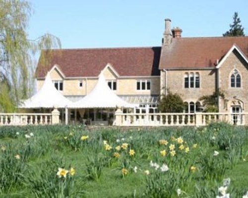 Fallowfields Country House Hotel in Nr Oxford