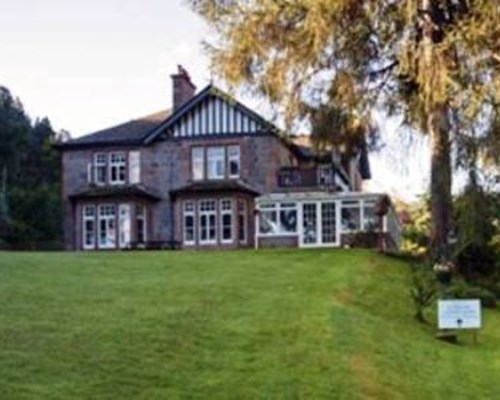 Foyers Bay Country House in Foyers