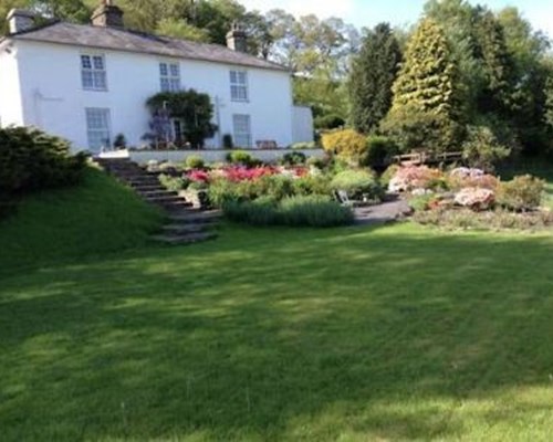 Frondderw Country House Bed & Breakfast in Bala