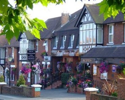 Grange Moor Hotel in Maidstone