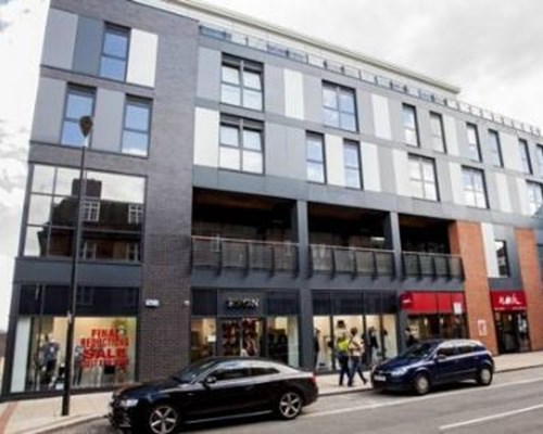 Halo Serviced Apartments - The Point in Sheffield