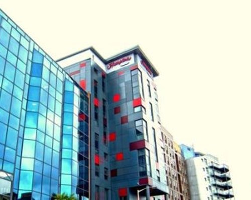 Hampton by Hilton London Croydon in Croydon