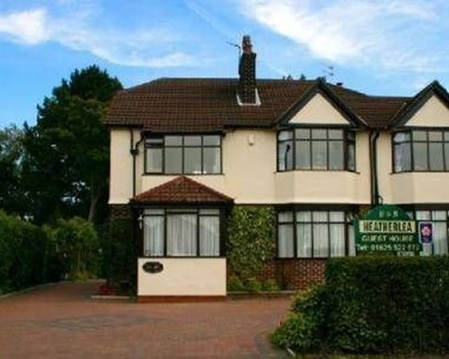 Heatherlea Guest House in Wilmslow