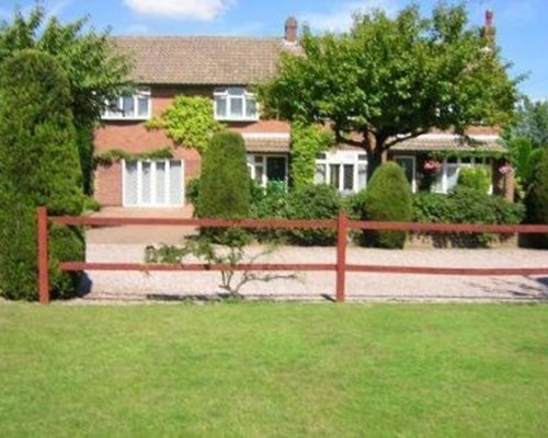 Highfield Farm Guest House in Curdworth, Sutton Coldfield