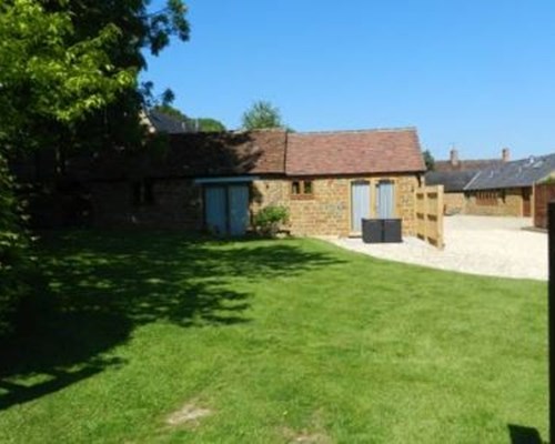 Hillside Holiday Cottages in Banbury
