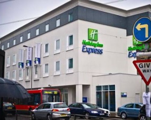 Holiday Inn Express London-Wimbledon-South in London