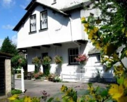 Langdale View Guest House in Bowness-on-Windermere