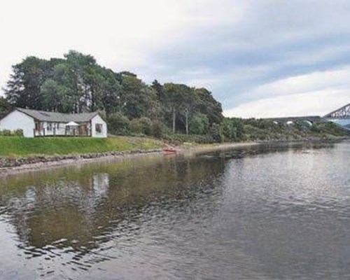 Lochnell Cottage in North Connel 