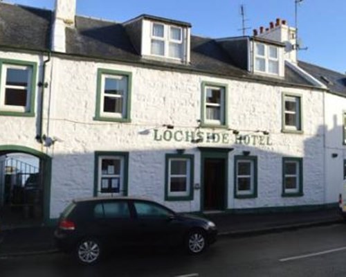Lochside hotel in Bowmore