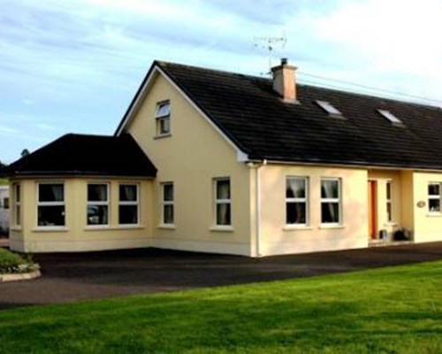 Longfields Lodge B&B in Irvinestown