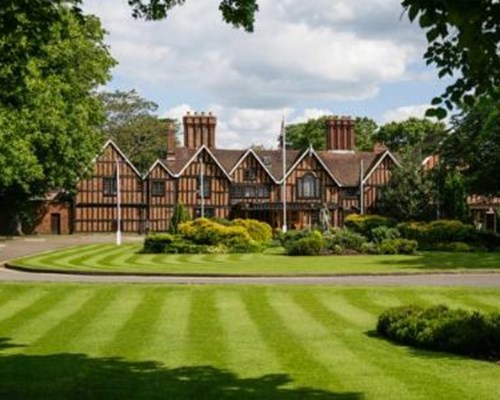 Macdonald Alveston Manor Hotel in Stratford-Upon-Avon