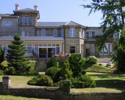 Melville Hall Hotel and Utopia SPA in Sandown