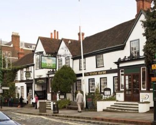 Mercure Dorking White Horse Hotel in Dorking