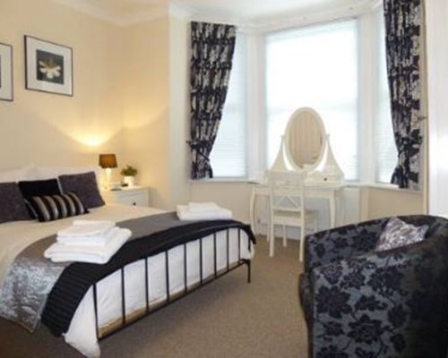 Number 10 Self Catering in Southampton