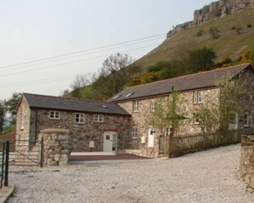 Panorama Cottages in Llangollen