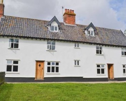 Park Farmhouse in Wortwell