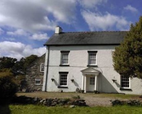 Pen-Isa'r-Llan Farm in Bala