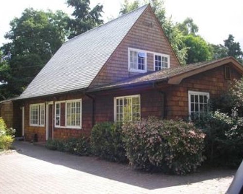 Petherton Cottage in Ringwood
