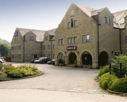 Premier Inn Huddersfield North in Huddersfield