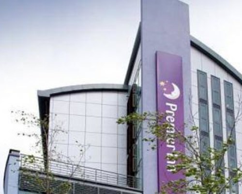 Premier Inn London Wimbledon South in London