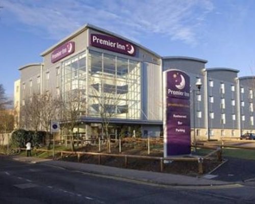 Premier Inn Watford Central in Watford