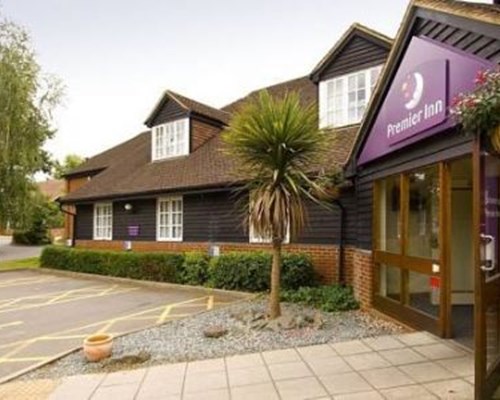 Premier Inn Woking West - A324 in Woking