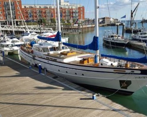 Queen of Peace in Portsmouth