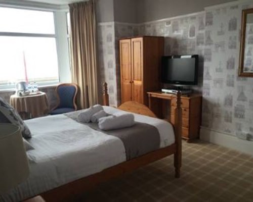 Queens Plaza Hotel in Blackpool