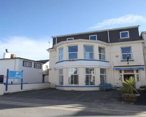 Seascape Lodge in Newquay